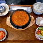 コッテジ - 牡蠣入り豆腐チゲ ランチセット