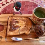 Kafe Ando Ba Tsubame Baru - あんバターシナモントースト＋粉末煎茶