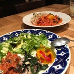 トラットリア＆バール バルレッタ - サラダがつきます