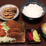 朝日屋 - メンチカツ定食