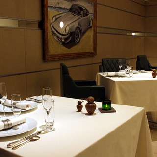 A sophisticated white extraordinary space. Taste French cuisine at the chef's table