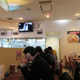 元祖はこだてラーメン おんじき庭本_2