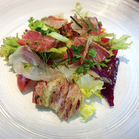 KINOE - 冷菜: オススメ！本日の鮮魚のカルパッチョ  たっぷりの無農薬野菜と。