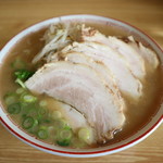 光軒 - 肉入中華そばです☆　2019-0218訪問