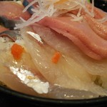 氷見回転寿司　粋鮨 - 