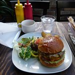 GORO'S DINER - GORO'S★DINER（ハンバーガー）