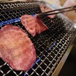 Horumon Yakiniku Ishidai - 