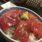 浅草 魚料理 遠州屋 - 名物のまぐろ丼