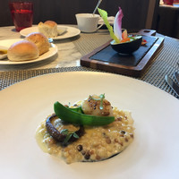 グリロジー バー＆グリル - 