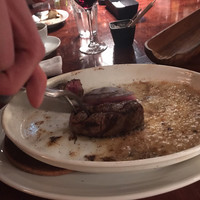 カルネジーオ イースト - 