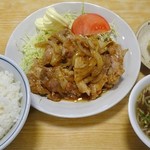 中華・洋食 やよい - しょうが焼き定食にすると１１５０円　スープも絶品！