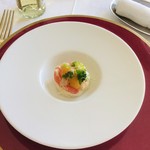 102415312 - 紅ズワイ蟹と根セロリのセルクル　アンチョビ風味