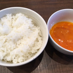 中華そば まるたけ - 蔵王地養卵のたまごかけごはん160えん