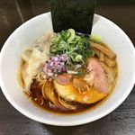 麺や魁星 - 麺や魁星（ワンタン・醤油 930円）