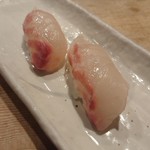 名代 駒寿司 - 真鯛の握り