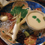 満山荘 - 初夏の前菜：馬刺しetc.