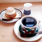 Coffee atta - タンザニア/たっぷりサイズ(450円)＊セムラ(300円)