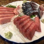 Isohachi - 生本マグロ中とろ、大とろ、〆さば