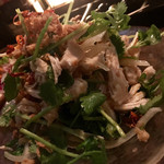 Bistro coda - ◼︎岩手おおやまどりエスニックマリネ¥600-
      ※パサパサ感無し！ジューシーで旨みが凝縮！隠し味のナンプラーと良く合います！