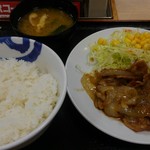 松屋 - 豚バラがよかったなぁ。