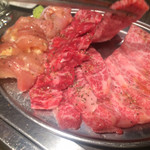 リトル肉と日本酒 - 