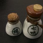 讃岐うどん 白庵 - 楊枝と七味