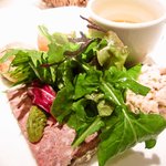 前菜盛り合わせ。