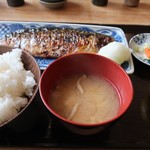 大衆すし酒場不二子 - 灰干し活サバ定食900円