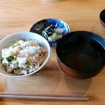 日本料理 はるばる - 自家製山椒ちりめんの混ぜご飯