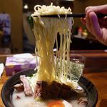 牛骨ラーメン いとう - はみ出すステーキラーメン味玉のせ　1300円