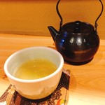 Teuchi Soba Dokoro Taniya - そば茶、セットでやってきた