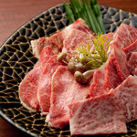 やきにくのバクロ - 料理写真:特選部位盛り合わせ（6998円）牧場直送ならではの一頭入魂の盛り。これを喰わずに何を喰う！？特選肉のみ500グラム！お客様の期待は裏切りません！