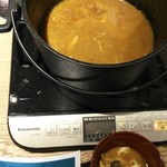 Buru Bukku Sukafe - カレーうどん。一口目は超甘、後から辛さが来る。