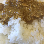 Indo Dainingu Ando Ba Sakaru - キーマカレーライス。ナンとダブルで楽しめました。