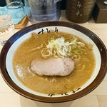 すみれ - 味噌ラーメンスープ熱々うまいっちゅうの～ｗｗｗﾊﾊｯ♪