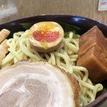 信長ラーメン - 麺　アップ