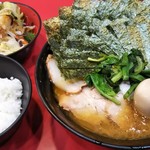 家系総本山 ラーメン 吉村家 - 