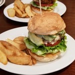 パントリー コヨーテ - 