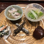 かま田 - コゴミって面白い食感ね。