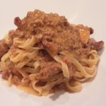 ビストロ シャンパーニュ - 鴨の煮込みとジロール茸の自家製手打ちパスタ