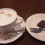 ビストロ シャンパーニュ - カプチーノ