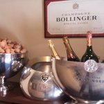 ビストロ シャンパーニュ - お玄関もカワイイ