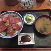 浅草 魚料理 遠州屋 - 名物  近海生まぐろ丼定食
