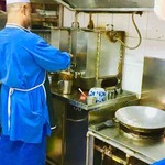 AZMI RESTAURANT - チャイ職人ｗ