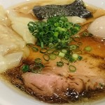 ラーメン角屋 - ワンタンめん+煮玉子