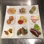 ダイニング＆ワインバー　10'colors - 色んな味が楽しめる！前菜9種盛り合わせ