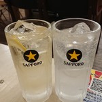 Izakaya Soreyuke Toriyaro - ハイボール・レモンサワー。