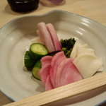 京味 - おつけもの旨いなあ。