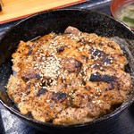 キッチンおあしす - 炙りキチン丼