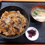 キッチンおあしす - 炙りキチン丼